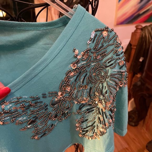New Robbi & Nikki teal top w/ sequin accents. Sz M - Picture 3 of 7